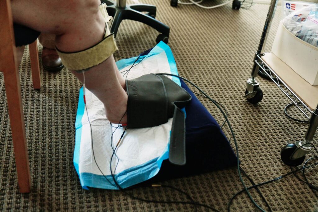 neuropathy foot pain treatment in Scottsdale using BEMER therapy.
